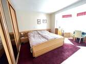 Schlafzimmer EG - 
