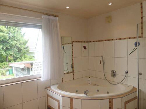 Badezimmer (2) - 