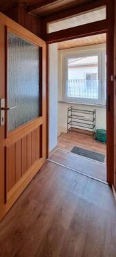 Seite R, Blick zum Eingang - 
