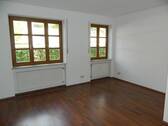 Wohnraum - Geräumiges 1-Zimmer-Appartement im Zentrum von Moosburg