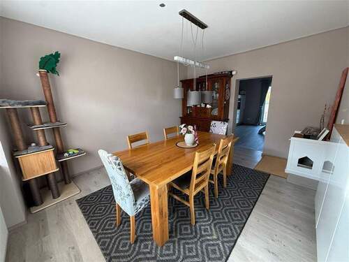 Esszimmer - 6 Zimmer Reihenmittelhaus zum Kaufen in Eppelborn