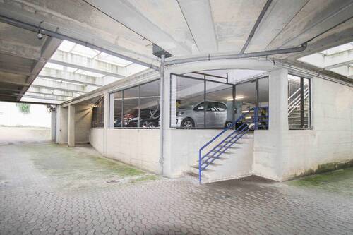 Garage - 