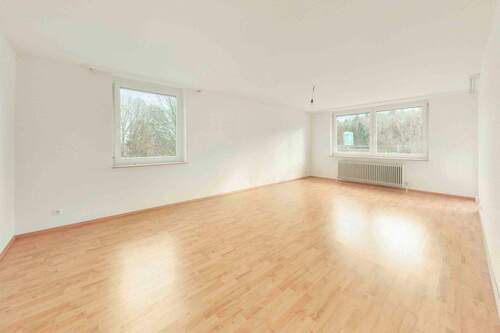 Wohnzimmer - 3 Zimmer Einfamilienhaus in Reutlingen