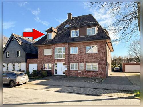 Straßenansicht - Im Zentrum von Borken - Maisonettewohnung mit Loggia und Weitblick