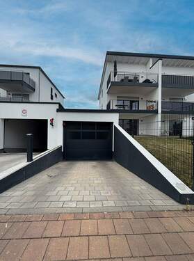 Haus, TG-Zufahrt.jpg - 