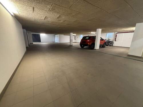 Tiefgarage (2).jpg - 