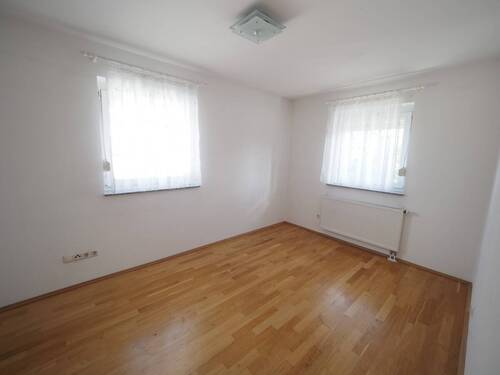 Schlafzimmer 3 - 
