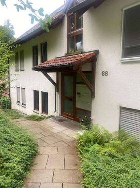 Hausansicht - 1 Zimmer Etagenwohnung zum Kaufen in Bad Urach