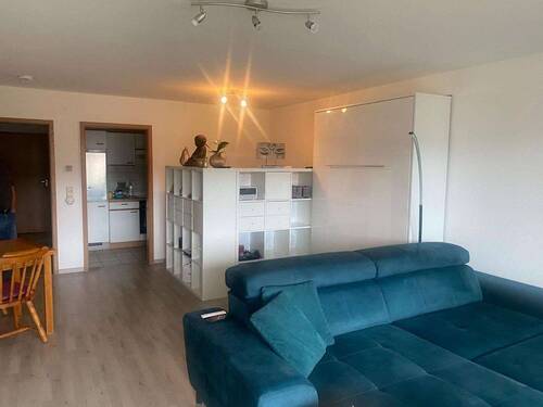 Wohnzimmer Sciht Richtung Küch - 