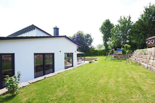 Garten - 6 Zimmer Einfamilienhaus zum Kaufen in Giengen an der Brenz