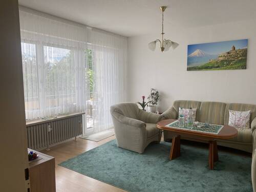 Wohnzimmer - 3 Zimmer Etagenwohnung in Giengen