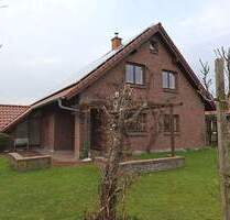 Haus in Wangerland Hooksiel - 1.250,00&nbsp;EUR Kaltmiete, ca.&nbsp; 127,60&nbsp;m&sup2;&nbsp;Wohnfl&auml;che in Wangerland / Hooksiel (PLZ: 26434)