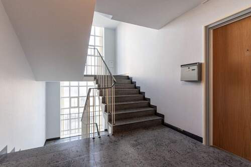 Gepflegtes Treppenhaus - 