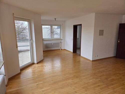 Wohn-/Esszimmer - 2 Zimmer Etagenwohnung zum Kaufen in Ingolstadt