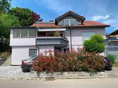 Sonniges Mehrfamilienhaus in Oberreitnau - Sonniges Mehrgenerationenhaus mit Garten, Bergblick und viel Raum für die Familie in Lindau-Oberreitnau