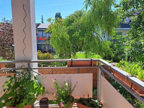 Blick vom Balkon - Etagenwohnung mit 90,00 m&sup2; in Schliengen zum Kaufen