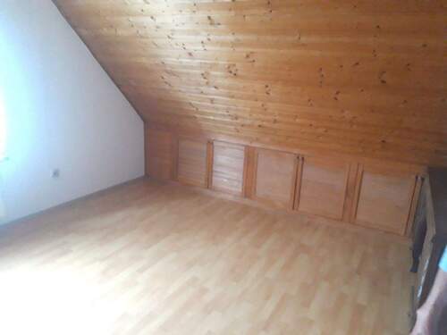 Schlafzimmer - 2 Zimmer Etagenwohnung zur Miete in Sulzbach-Rosenberg