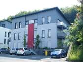 Eingangsbereich des Hauses - Sehr gepflegte 2 ZKB Wohnung auf hohem Niveau in Freudenberg mit Einbauküche und Terrasse (WE03)