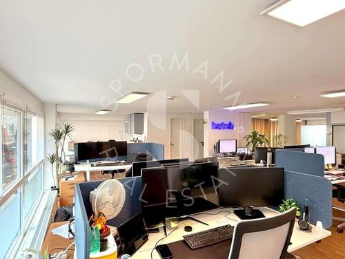 Büro Großraum 2 - Büro in Düsseldorf