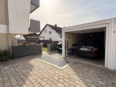 Garage / Stellplatz - 