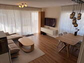 Wohnzimmer - 4 Zimmer Etagenwohnung zum Kaufen in Geisenfeld