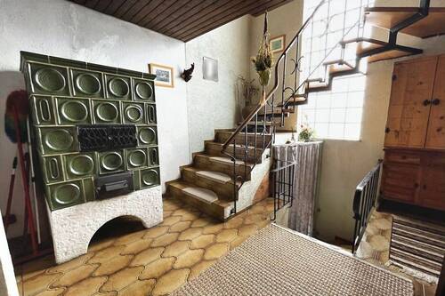 Flur mit Kamin - 