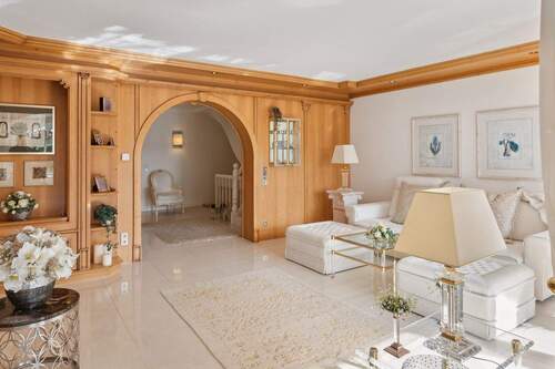 Wohnen - 3 Zimmer Mehrfamilienhaus, Wohnhaus in Grünwald