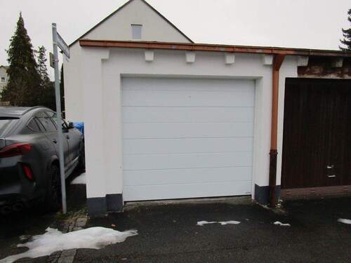 Garage - Reihenmittelhaus mit 132,00 m&sup2; in Nürnberg zum Kaufen