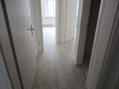 01 Flur - 2 Zimmer Etagenwohnung zur Miete in Plauen