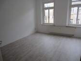 03 Wohnzimmer - Etagenwohnung mit 41,10 m&sup2; in Plauen zur Miete