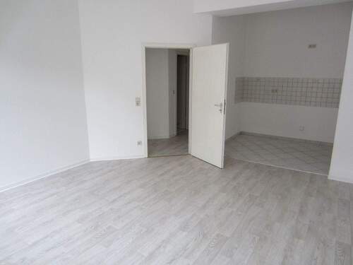 04 Wohnzimmer - 