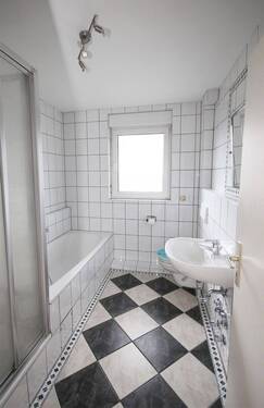 Helles Tageslichtbad - 
