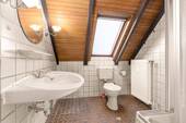 Dusche/Bad im DG - 