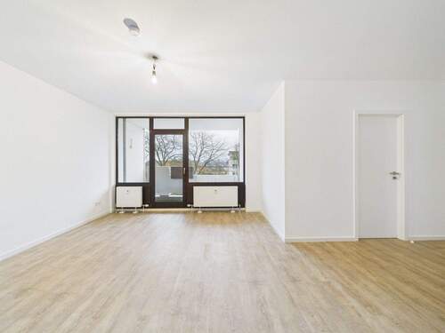 Wohn-/ & Esszimmer - 