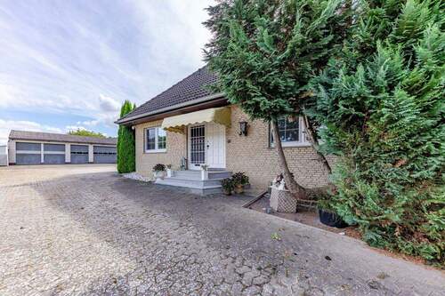 Eingangsbereich Wohnhaus Nordansicht - 