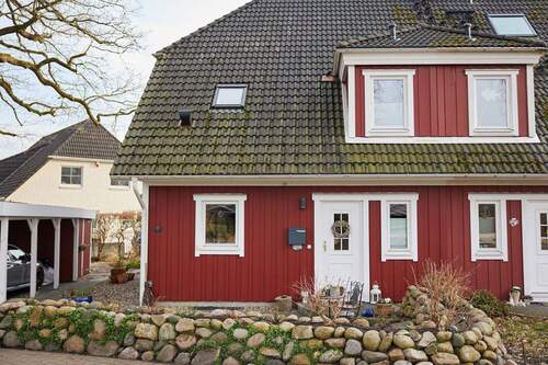 Frontansicht - 4 Zimmer Doppelhaushälfte in Moorrege