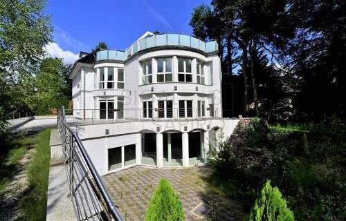 Haus - 