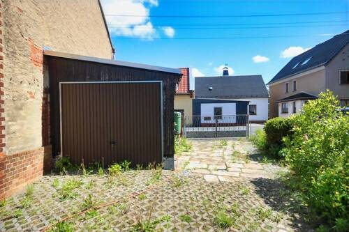 Garage - 