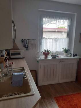 Küche mit Fester zum Hof.jpg - 