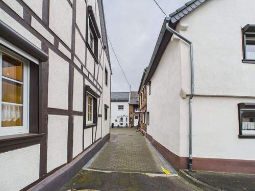 Eingang Innenhof - 1 Zimmer Einfamilienhaus in Weilerswist