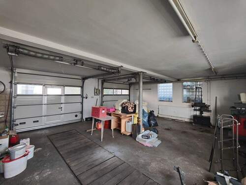 Doppelgarage/Werkstatt - 7 Zimmer Einfamilienhaus zum Kaufen in Mitwitz