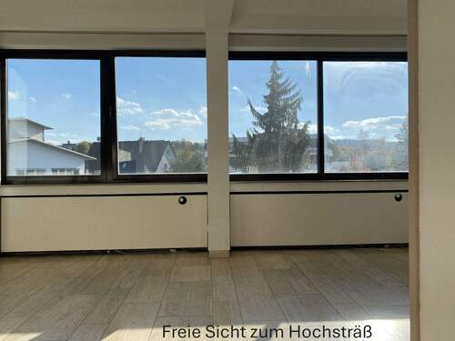 Sicht zum Hochsträß - 3 Zimmer Etagenwohnung zur Miete in Ulm