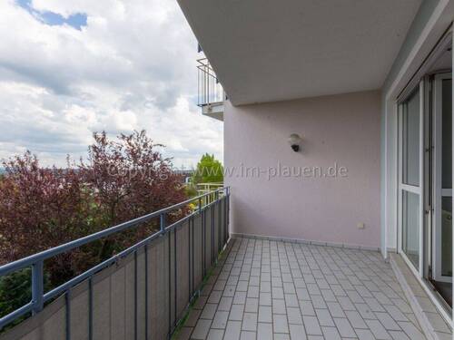 Balkon - 3 Zimmer Etagenwohnung zur Miete in Neundorf