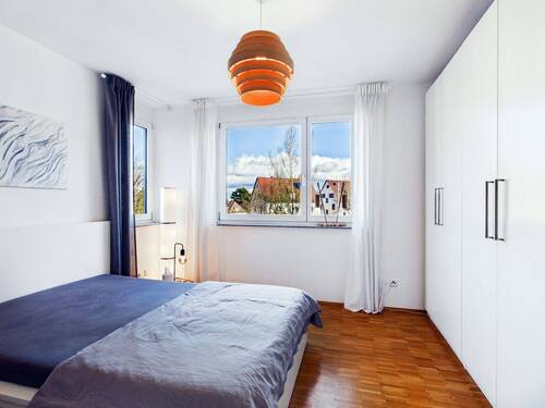 Schlafzimmer - 2 Zimmer Etagenwohnung in Stuttgart