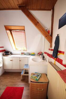 Wohnung 2. OG - Bad - 