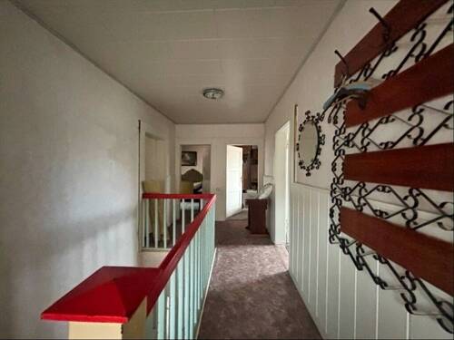 Flur Obergeschoss - Doppelhaushälfte mit 130,00 m&sup2; in Unstruttal zum Kaufen