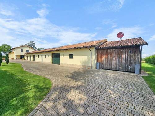 Bild 4 - Einfamilienhaus mit 222,00 m&sup2; in Bassum zum Kaufen