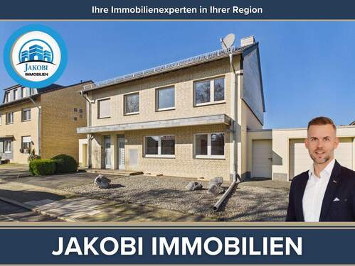 Ein-& Zweifamilienhaus in Bedburg Rath - Freistehendes Einfamilienhaus mit zwei Garagen und viel Potential in Bedburg-Rath