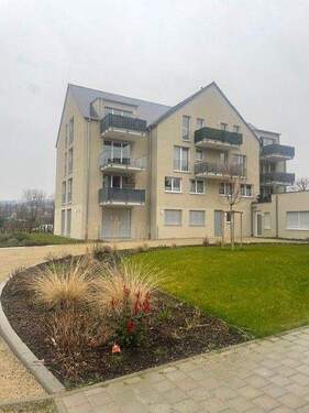 Außenbild3.jpg - In Gengenbach lässt sich gut wohnen - hochwertige 3-Zi-Wohnung zu vermieten !