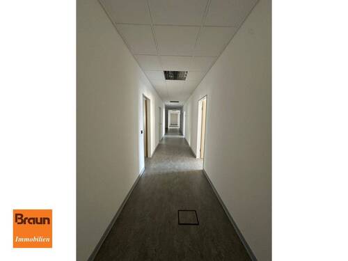 Büro-/Praxisfläche, VS-V, Flur - 